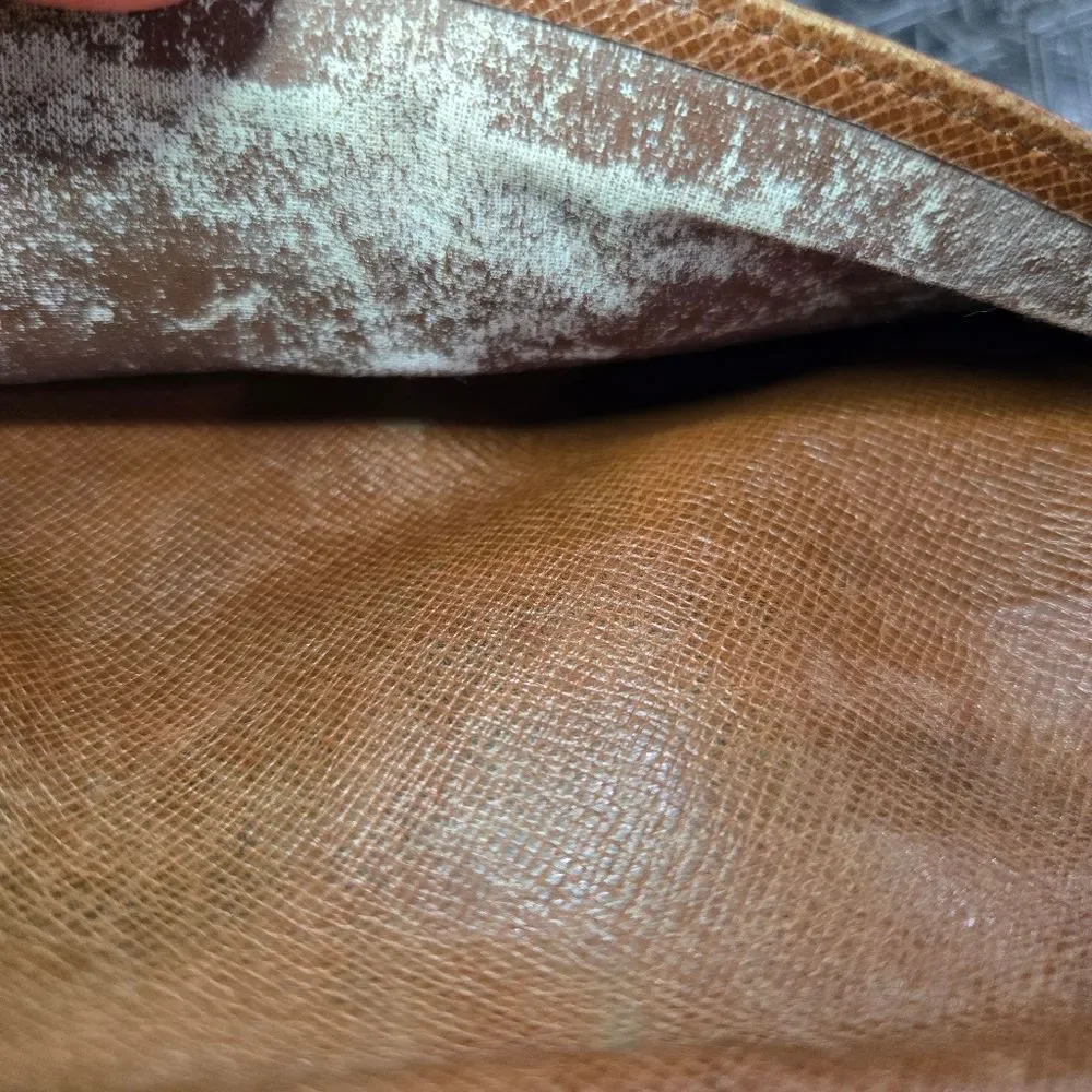 🐢 Louis Vuitton Sarah Signature Monogram Long Wallet